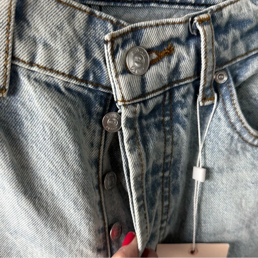 New REVICE Denim Ex-Boyfriend Jeans Player One Denim Distressed Women’s Size 28